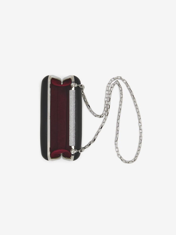 ALEXANDER MCQUEEN - McQueen T-Bar Box Clutch - Item 8147701AAJD1000